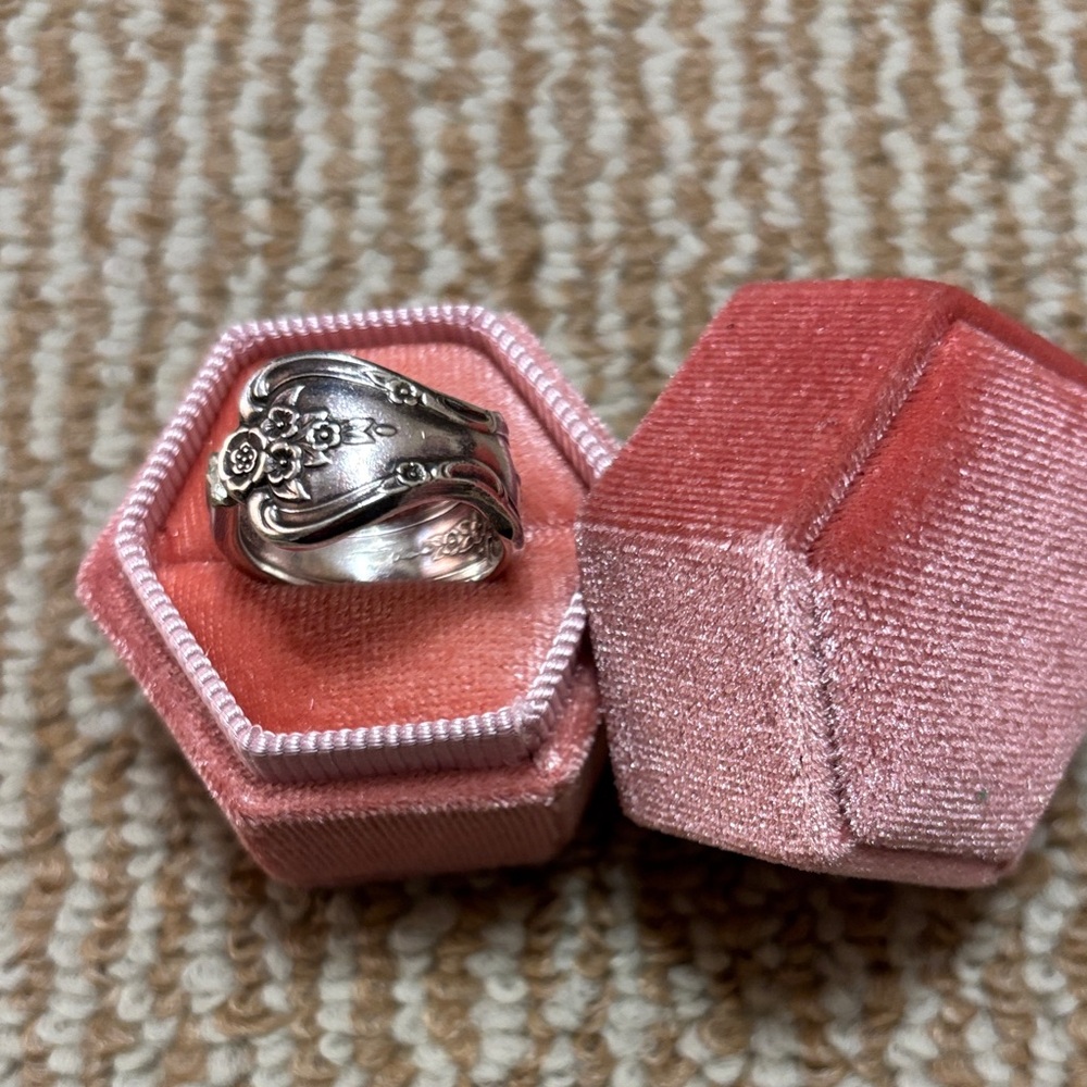 Elegant Sterling Silver Floral Spoon Ring